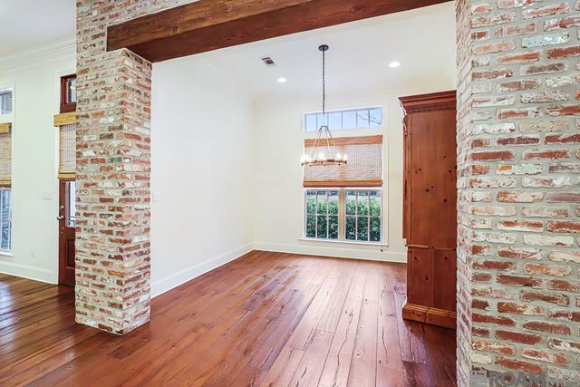 10727 Creek Ln, Baton Rouge, LA 70810