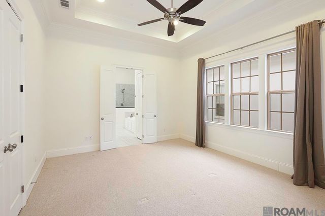 10727 Creek Ln, Baton Rouge, LA 70810