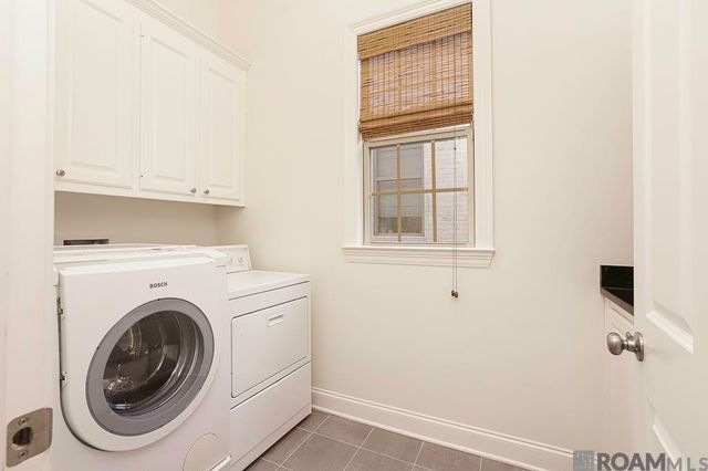 10727 Creek Ln, Baton Rouge, LA 70810