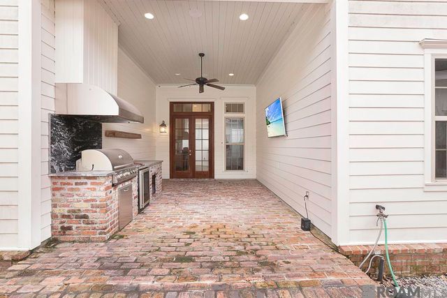 10727 Creek Ln, Baton Rouge, LA 70810