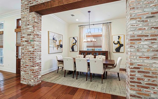 10727 Creek Ln, Baton Rouge, LA 70810