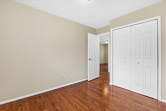 6902 Brian DRIVE, Racine, WI 53402