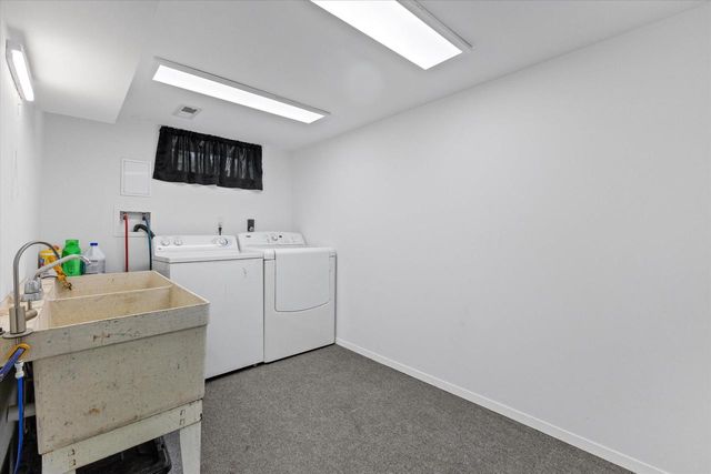 6902 Brian DRIVE, Racine, WI 53402