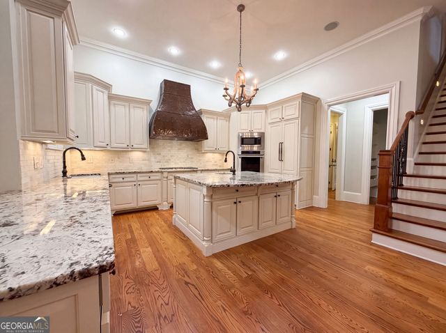 256 Hanson Way, Marietta, GA 30064