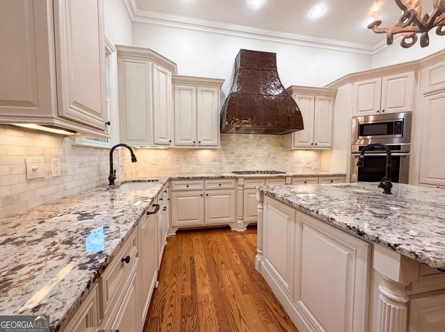 256 Hanson Way, Marietta, GA 30064