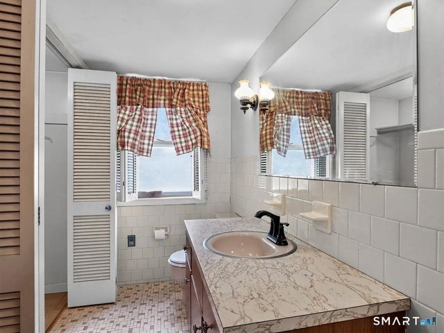 47 Lambert Drive, Norwich, CT 06360