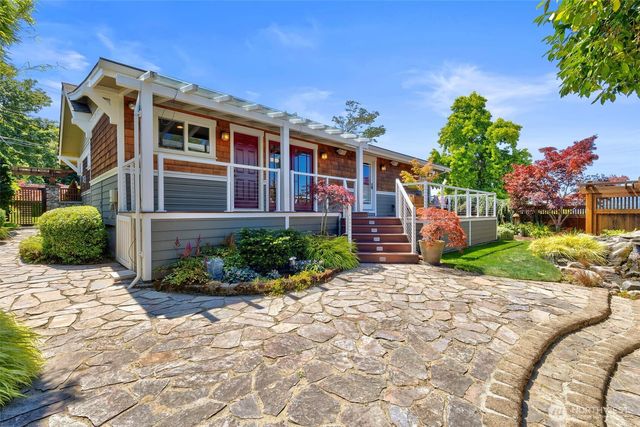 623 Kitsap Street, Port Orchard, WA 98366