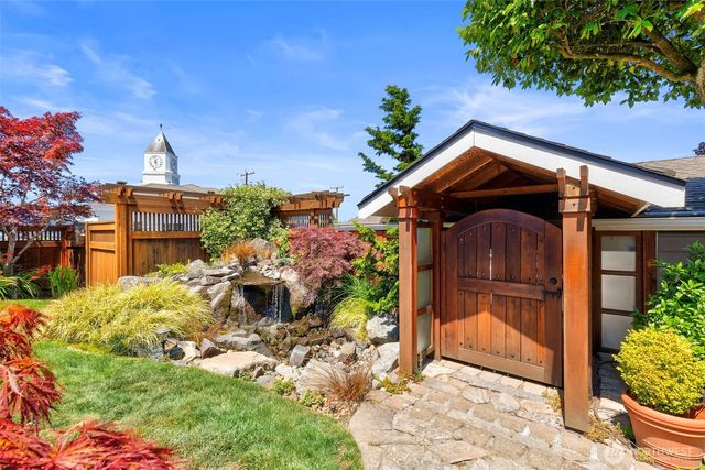 623 Kitsap Street, Port Orchard, WA 98366