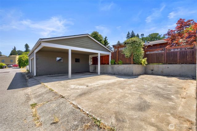 623 Kitsap Street, Port Orchard, WA 98366