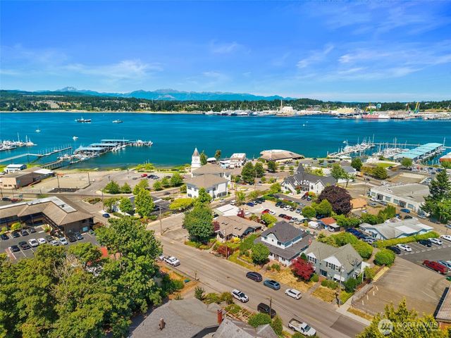 623 Kitsap Street, Port Orchard, WA 98366
