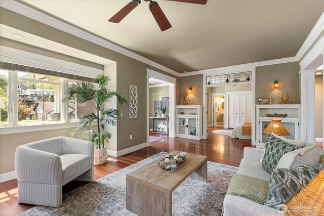 623 Kitsap Street, Port Orchard, WA 98366