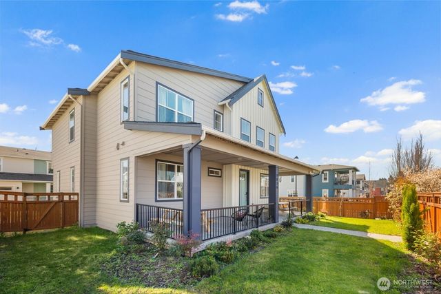 9836 6th Avenue SW, Seattle, WA 98106