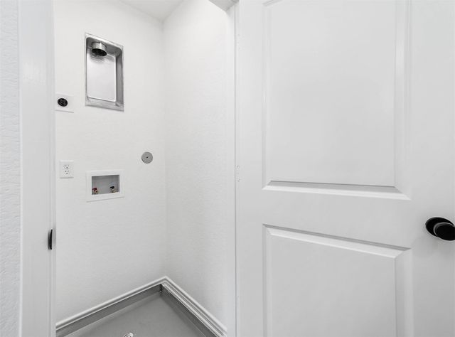 2018 Hampton Street A, Houston, TX 77088