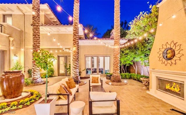 11857 Oakland Hills Drive, Las Vegas, NV 89141