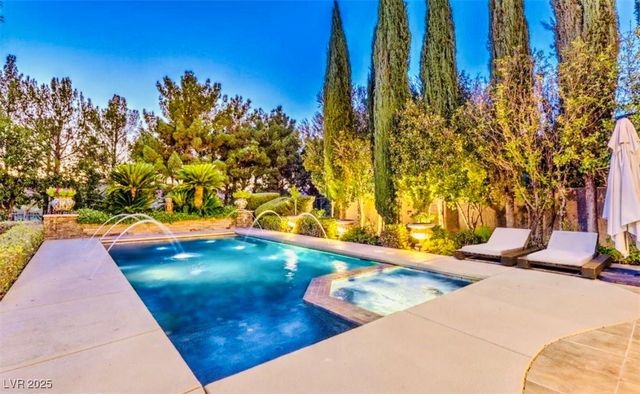 11857 Oakland Hills Drive, Las Vegas, NV 89141