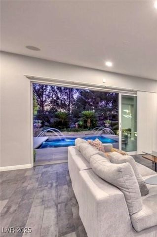 11857 Oakland Hills Drive, Las Vegas, NV 89141