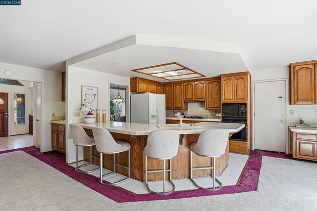 5370 Laurel, Concord, CA 94521