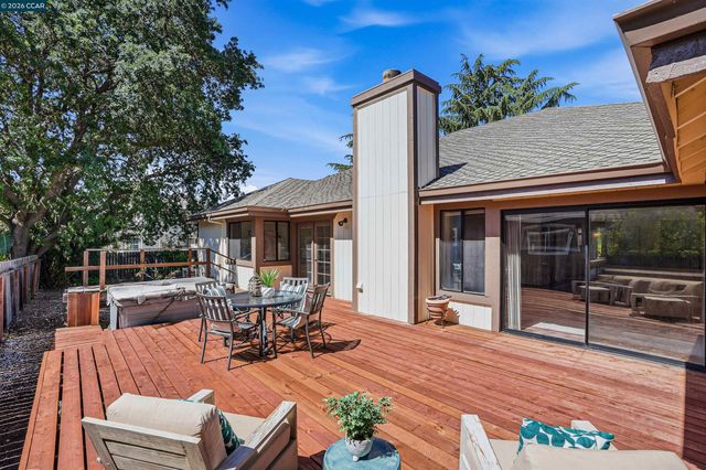 5370 Laurel, Concord, CA 94521
