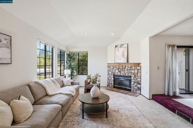 5370 Laurel, Concord, CA 94521