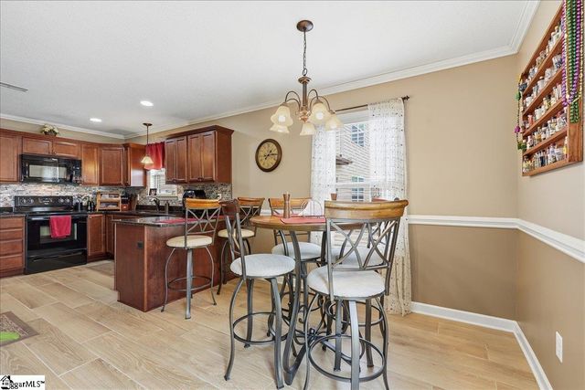 414 Aniken Circle, Boiling Springs, SC 29316