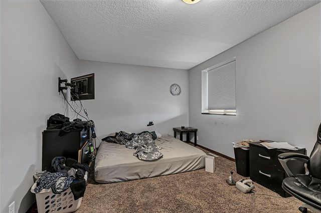 2818 337th Lane NW, Cambridge, MN 55008