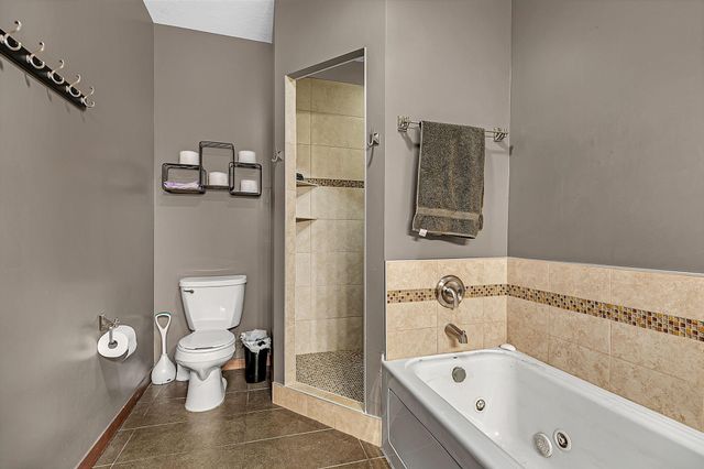 2818 337th Lane NW, Cambridge, MN 55008