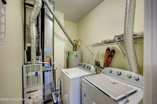 10502 Vining Pl APT 201, Louisville, KY 40241