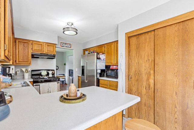 3508 Debby LANE, Franksville, WI 53126