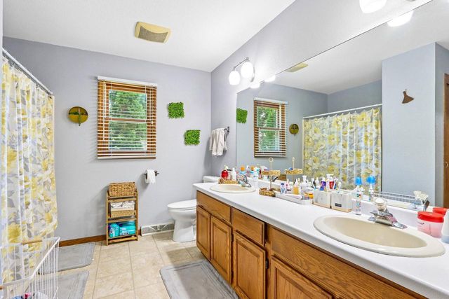 3508 Debby LANE, Franksville, WI 53126