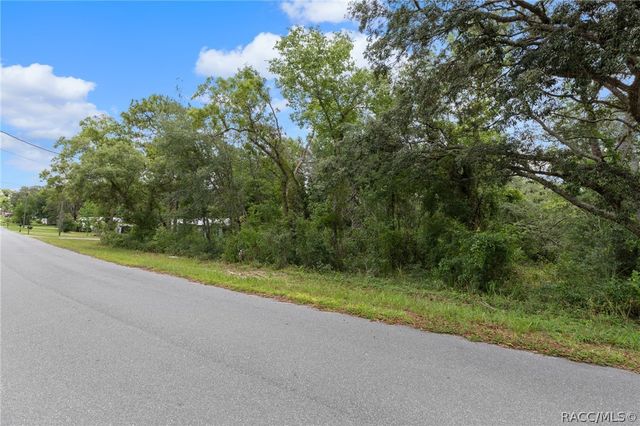 5239 W Shaker Place, Lecanto, FL 34461