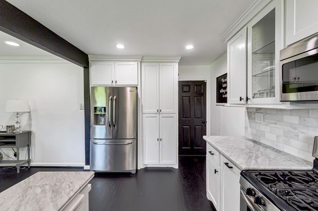 3825 Wichita Street, Houston, TX 77004