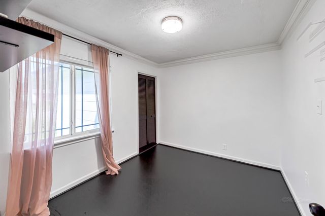 3825 Wichita Street, Houston, TX 77004