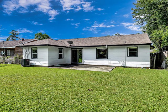 3825 Wichita Street, Houston, TX 77004