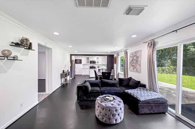 3825 Wichita Street, Houston, TX 77004