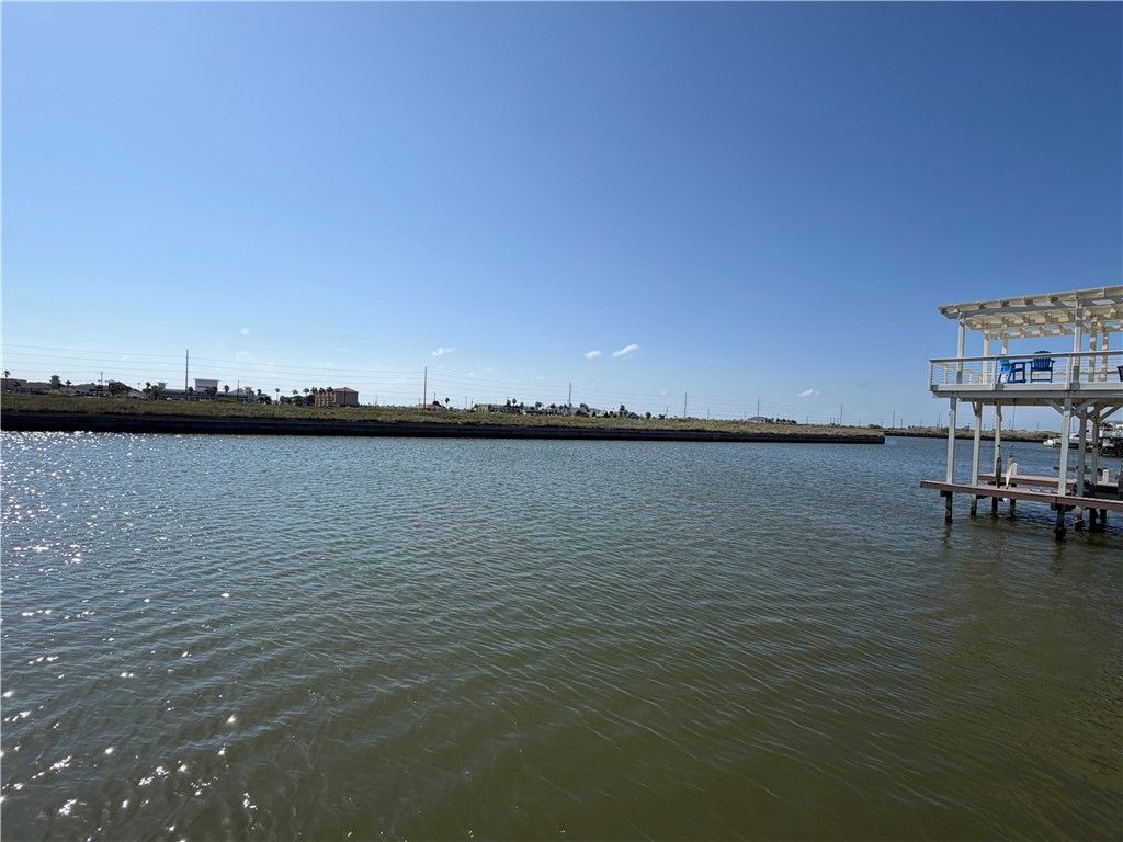15217 Cane Harbor Blvd, Corpus Christi, TX 78418 — photo 4