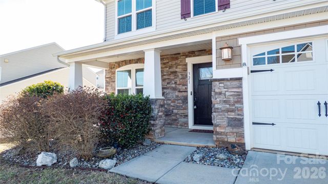 321 Almora Loop, Mooresville, NC 28115