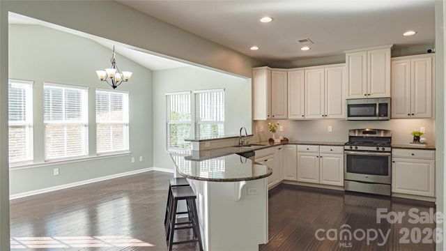 321 Almora Loop, Mooresville, NC 28115