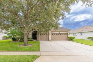 324 BURCHINGTON DRIVE, Debary, FL 32713