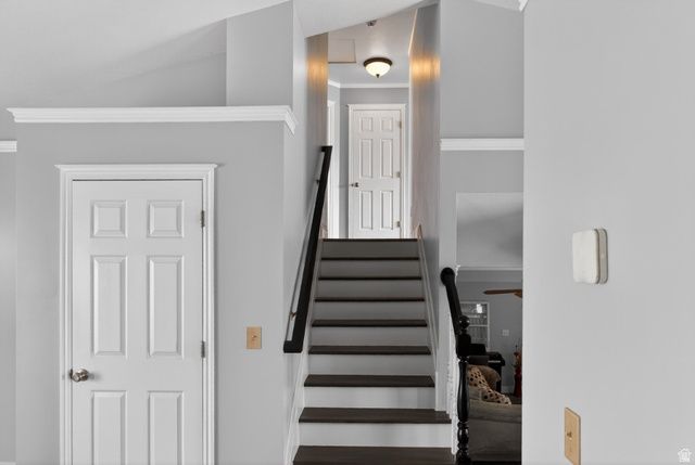 2487 W LUSTERPOINTE LN, West Jordan, UT 84088