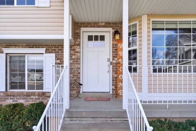 2487 W LUSTERPOINTE LN, West Jordan, UT 84088