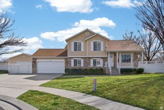 2487 W LUSTERPOINTE LN, West Jordan, UT 84088