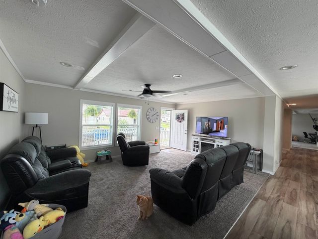 719 Mulberry Street, Ironton, OH 45638