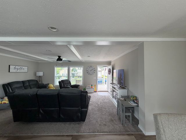 719 Mulberry Street, Ironton, OH 45638
