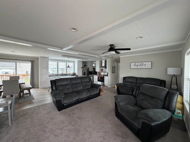 719 Mulberry Street, Ironton, OH 45638