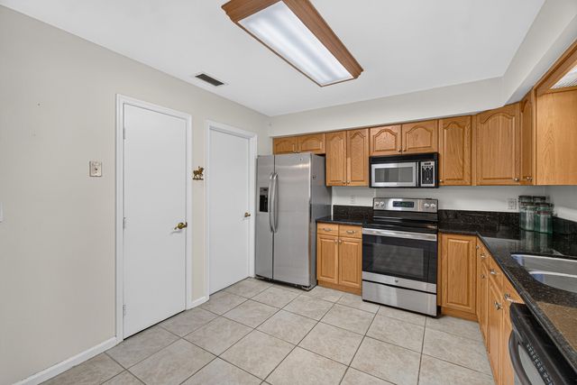 9925 Frangipani Tree Way B, Boynton Beach, FL 33436