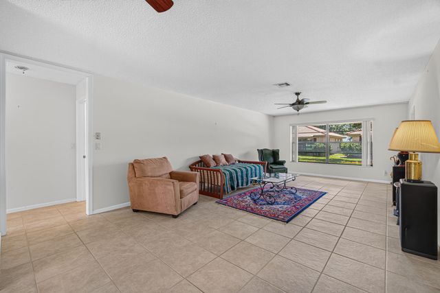 9925 Frangipani Tree Way B, Boynton Beach, FL 33436