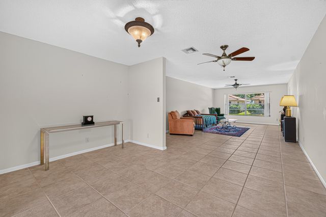 9925 Frangipani Tree Way B, Boynton Beach, FL 33436