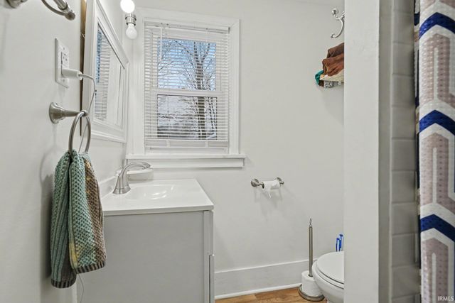 57072 County Road 13, Elkhart, IN 46516