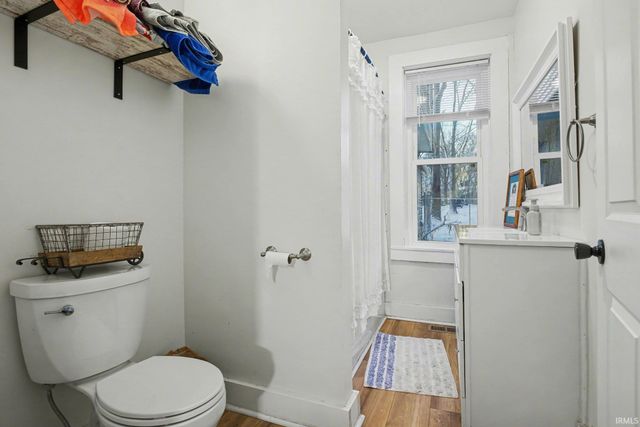 57072 County Road 13, Elkhart, IN 46516