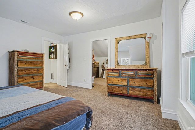 57072 County Road 13, Elkhart, IN 46516